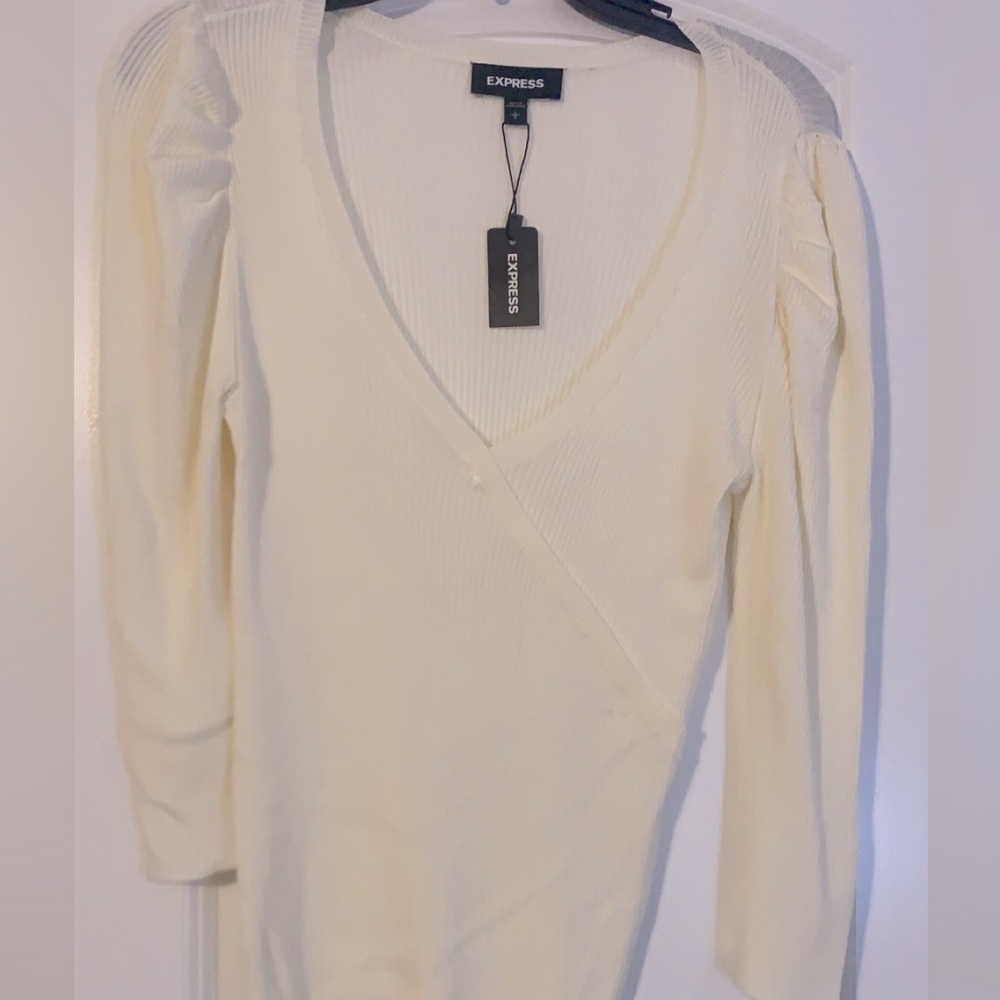 Express sweater NWT